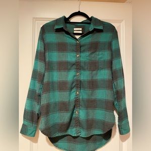 American Eagle super soft flannel size M